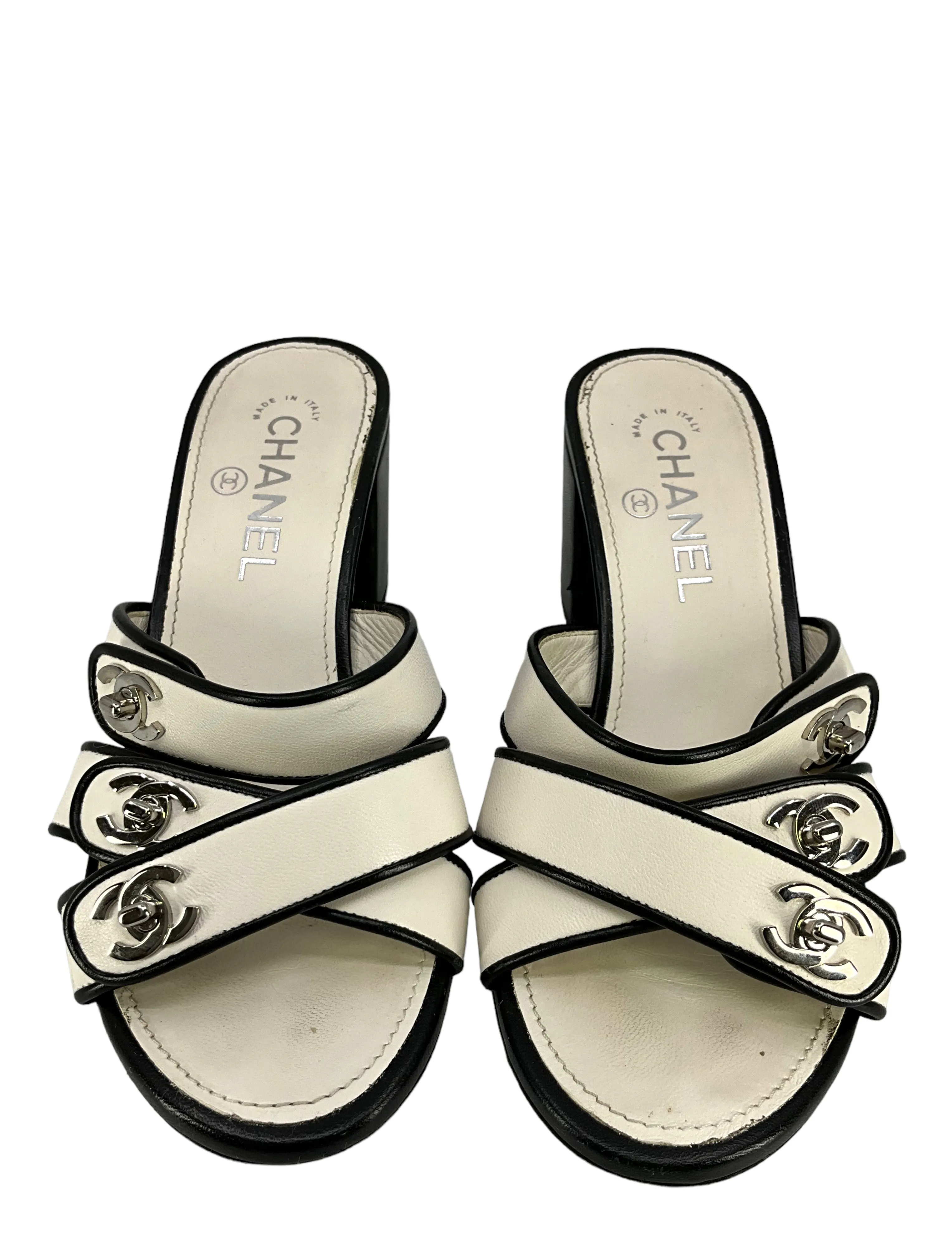 CHANEL CC Turnlock Leather Sandals Size 7