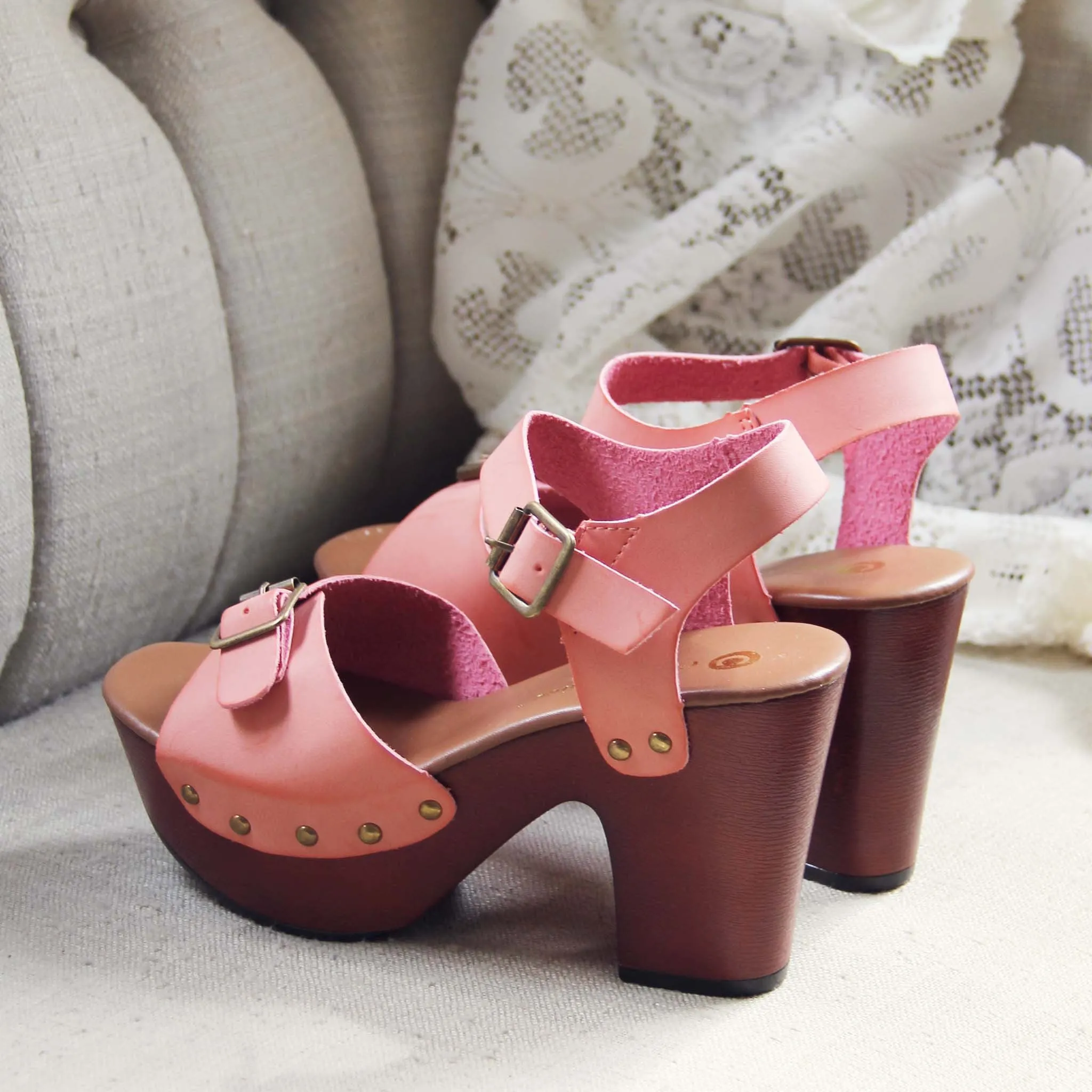 Sunset 70's Sandals